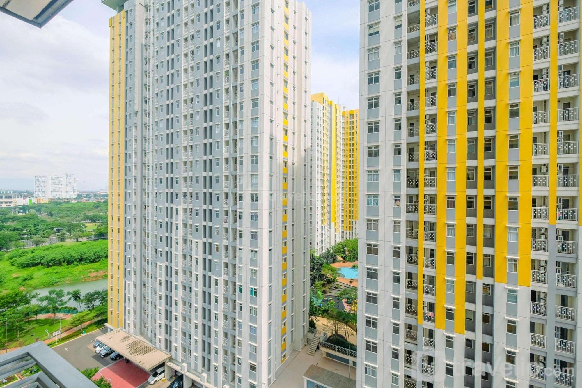 Apartemen Functional And Minimalist At Springlake Summarecon By Travelio *