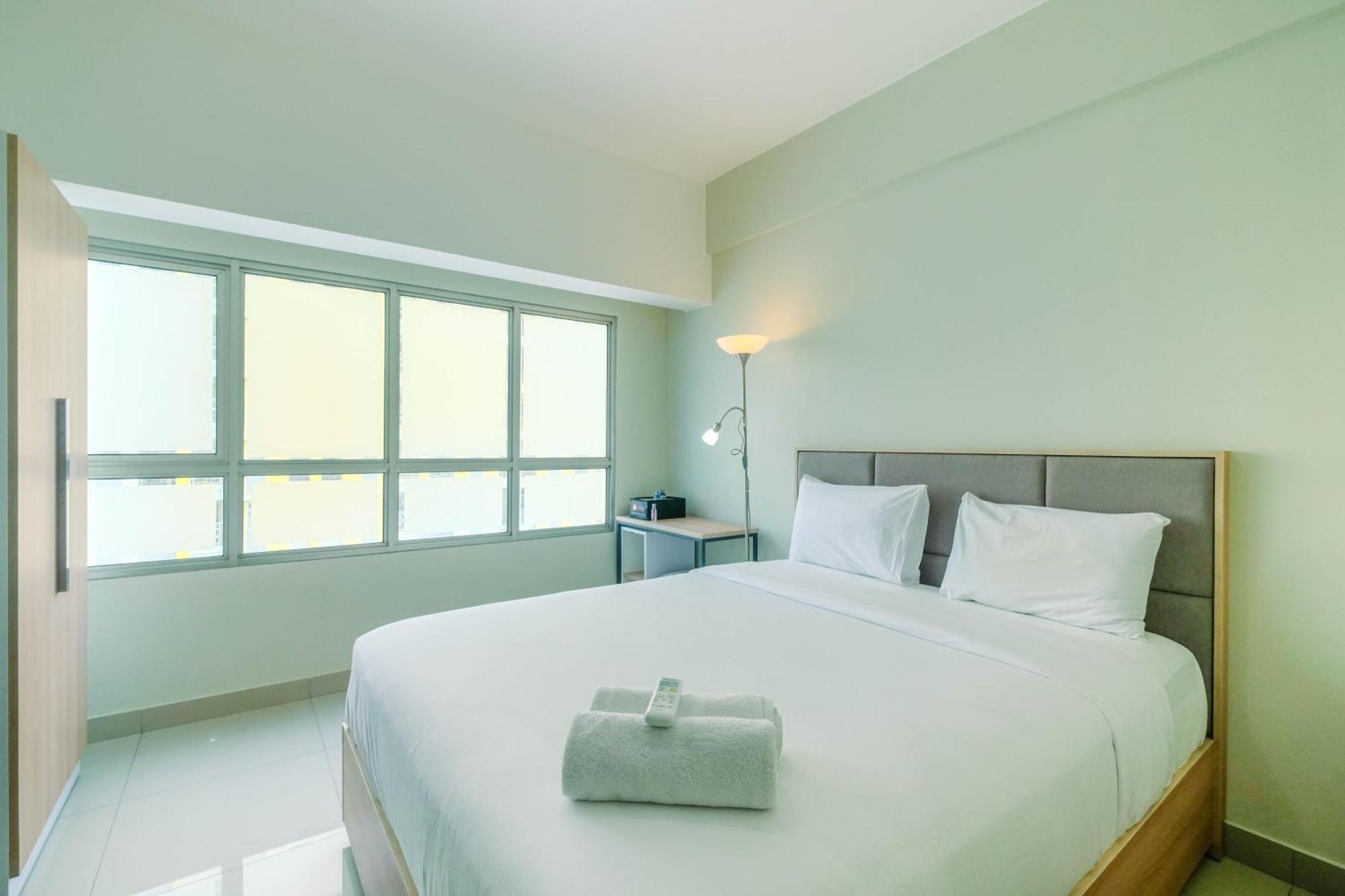 Functional And Minimalist At Springlake Summarecon By Travelio